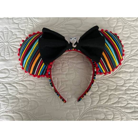 Disney Animal Kingdom Elephant Handmade Minnie Ears - Picture 1 of 5